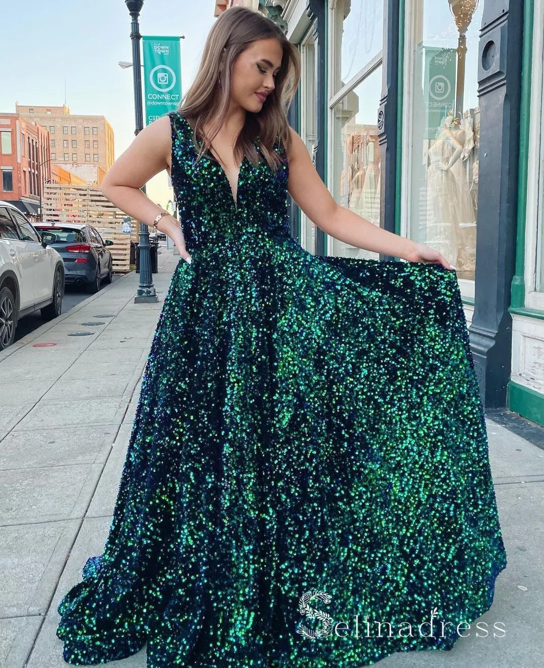 Chic A-line V neck Sequins Green Long Prom Dresses Sparkly Evening Dress CBD293