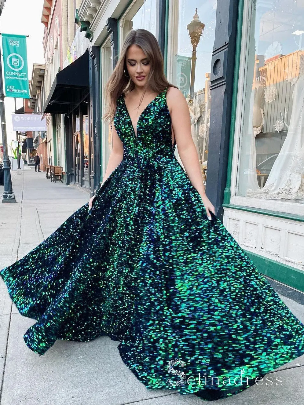 Chic A-line V neck Sequins Green Long Prom Dresses Sparkly Evening Dress CBD293