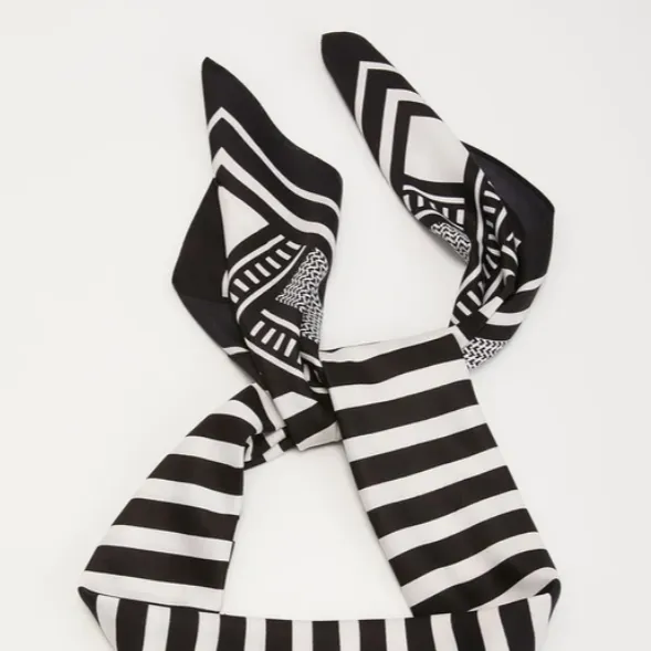 Monique Black & White Scarf